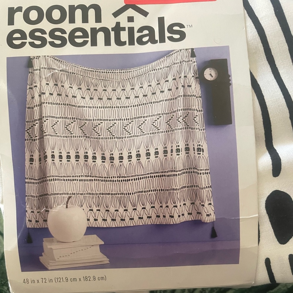 Room Essentials Black and White Patterned tapestry